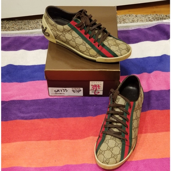 Gucci Shoes - ACCEPTING OFFERS***Gucci canvas sneakers